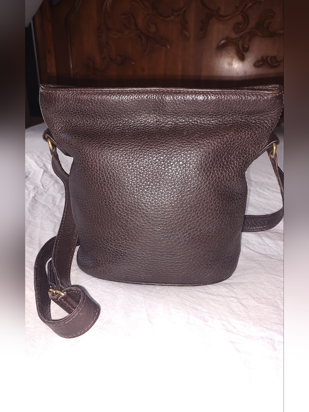Coach Vintage Classic Brown Leather Crossbody Bag - Timeless Minimalist Carry